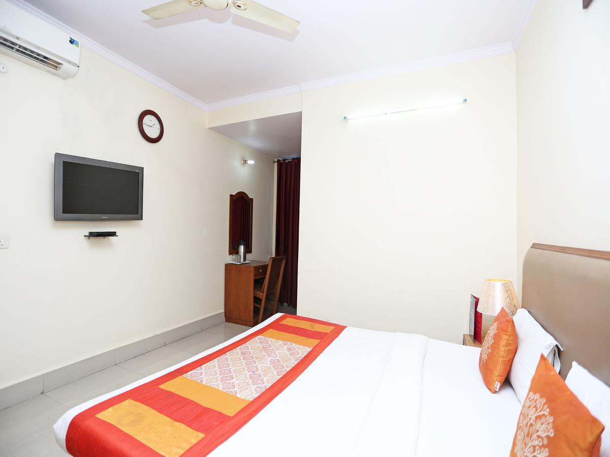 Oyo 10788 Hotel Harisons Continental Patna (Bihar) Eksteriør bilde
