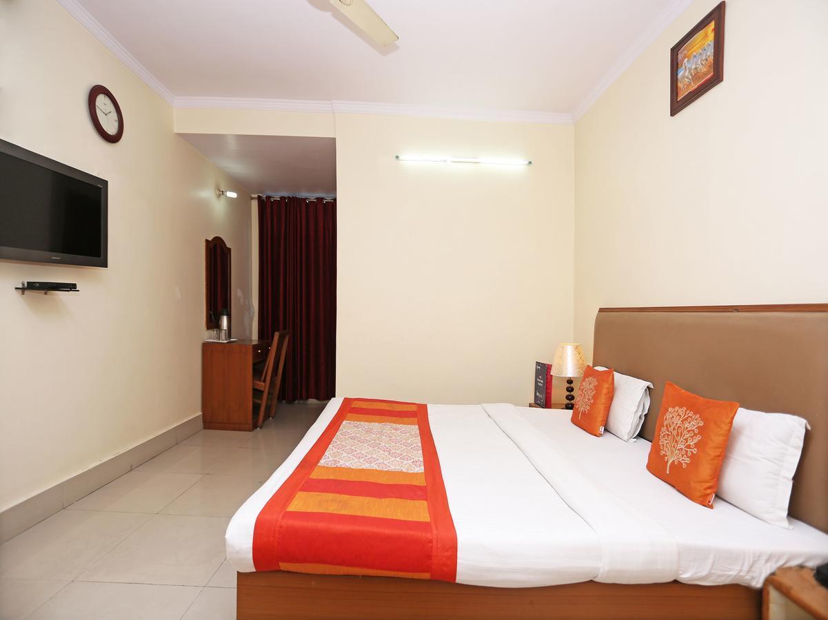 Oyo 10788 Hotel Harisons Continental Patna (Bihar) Eksteriør bilde